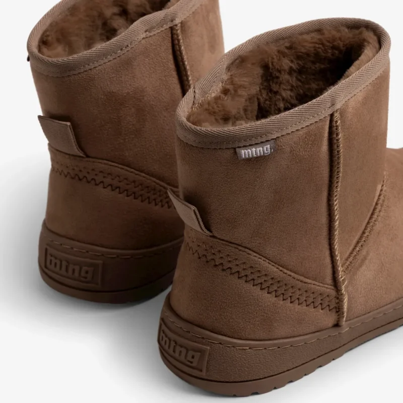 Mustang Free 85505 Nuez Cuero